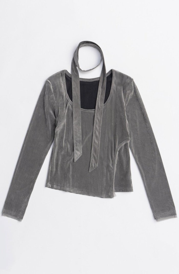 【メゾンスペシャル/MAISON SPECIAL】のSheer Velour Asymmetrical Tops/シアーベロアアシメトップス インテリア・キッズ・メンズ・レディースファッション・服の通販 founy(ファニー) https://founy.com/ ファッション Fashion レディースファッション Fashion for Women トップス・カットソー Cut & Sew Tops シャツ・ブラウス・オフィスカジュアル Elegant Blouses & Button-Ups ロングTシャツ・Tシャツ Longline T-Shirts & Tees カットソー・ベーシックTシャツ Cut-and-Sewn Tops / Stretch Tees & Basics ベロアトップス Velour Tops / Velvet-Look Items 2025年 2025 2025-2026秋冬・A/W Autumn/Winter 2025–26 AW25–26 スクエア Square, Square Shape スリット Slit, Slit Detail スリーブ Sleeve, Long Sleeve / Short Sleeve デコルテ Décolleté, Neckline ベロア Velour, Soft Velvet ロング Long, Long-Length A/W・秋冬 Autumn/Winter |ID: prp329100004626360 ipo3291000000033244328
