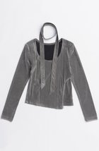 【メゾンスペシャル/MAISON SPECIAL】のSheer Velour Asymmetrical Tops/シアーベロアアシメトップス 人気、トレンドファッション・服の通販 founy(ファニー) ファッション Fashion レディースファッション Fashion for Women トップス・カットソー Cut & Sew Tops シャツ・ブラウス・オフィスカジュアル Elegant Blouses & Button-Ups ロングTシャツ・Tシャツ Longline T-Shirts & Tees カットソー・ベーシックTシャツ Cut-and-Sewn Tops / Stretch Tees & Basics ベロアトップス Velour Tops / Velvet-Look Items 2025年 2025 2025-2026秋冬・A/W Autumn/Winter 2025–26 AW25–26 スクエア Square, Square Shape スリット Slit, Slit Detail スリーブ Sleeve, Long Sleeve / Short Sleeve デコルテ Décolleté, Neckline ベロア Velour, Soft Velvet ロング Long, Long-Length A/W・秋冬 Autumn/Winter thumbnail GRY(グレー)|ID: prp329100004626360 ipo3291000000033244328