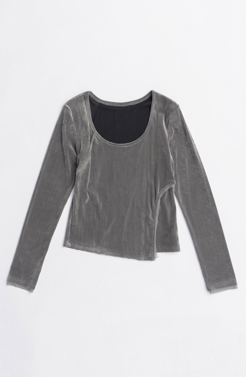 【メゾンスペシャル/MAISON SPECIAL】のSheer Velour Asymmetrical Tops/シアーベロアアシメトップス 人気、トレンドファッション・服の通販 founy(ファニー) 　ファッション　Fashion　レディースファッション　Fashion for Women　トップス・カットソー　Cut & Sew Tops　シャツ・ブラウス・オフィスカジュアル　Elegant Blouses & Button-Ups　ロングTシャツ・Tシャツ　Longline T-Shirts & Tees　カットソー・ベーシックTシャツ　Cut-and-Sewn Tops / Stretch Tees & Basics　ベロアトップス　Velour Tops / Velvet-Look Items　2025年　2025　2025-2026秋冬・A/W　Autumn/Winter 2025–26 AW25–26　スクエア　Square, Square Shape　スリット　Slit, Slit Detail　スリーブ　Sleeve, Long Sleeve / Short Sleeve　デコルテ　Décolleté, Neckline　ベロア　Velour, Soft Velvet　ロング　Long, Long-Length　A/W・秋冬　Autumn/Winter　other-2|ID: prp329100004626360 ipo3291000000033244330