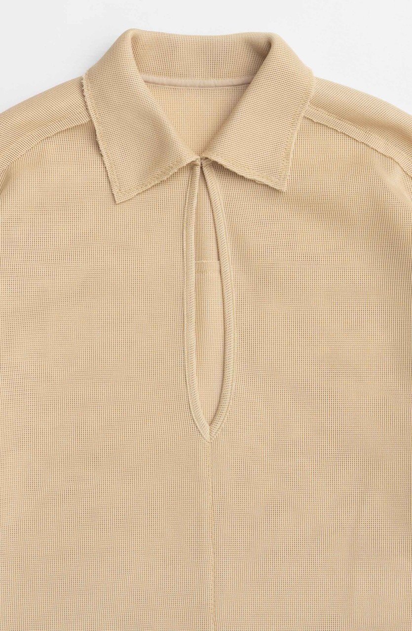 【メゾンスペシャル/MAISON SPECIAL】のSheer Mesh Collar Pullover/シアーメッシュカラープルオーバー 人気、トレンドファッション・服の通販 founy(ファニー) 　ファッション　Fashion　レディースファッション　Fashion for Women　トップス・カットソー　Cut & Sew Tops　シャツ・ブラウス・オフィスカジュアル　Elegant Blouses & Button-Ups　ロングTシャツ・Tシャツ　Longline T-Shirts & Tees　カジュアルプルオーバー・ニットトップス　Pullovers & Knit Tops / Casual Pullovers　カットソー・ベーシックTシャツ　Cut-and-Sewn Tops / Stretch Tees & Basics　2025年　2025　2025-2026秋冬・A/W　Autumn/Winter 2025–26 AW25–26　シンプル　Simple, Minimal　スリーブ　Sleeve, Long Sleeve / Short Sleeve　フロント　Front, Front Design　メッシュ　Mesh, Net Fabric　メンズ　Men's, Menswear　ロング　Long, Long-Length　A/W・秋冬　Autumn/Winter　other-4|ID: prp329100004626361 ipo3291000000033244344