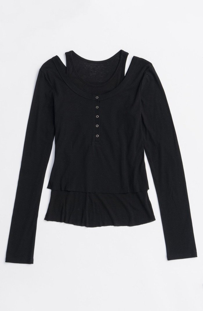 【メゾンスペシャル/MAISON SPECIAL】のLayered Henley Neck Tops/レイヤードヘンリーネックトップス インテリア・キッズ・メンズ・レディースファッション・服の通販 founy(ファニー) https://founy.com/ ファッション Fashion レディースファッション Fashion for Women トップス・カットソー Cut & Sew Tops シャツ・ブラウス・オフィスカジュアル Elegant Blouses & Button-Ups ロングTシャツ・Tシャツ Longline T-Shirts & Tees カットソー・ベーシックTシャツ Cut-and-Sewn Tops / Stretch Tees & Basics シンプル Simple, Minimal スリーブ Sleeve, Long Sleeve / Short Sleeve ロング Long, Long-Length |ID: prp329100004626369 ipo3291000000033244409