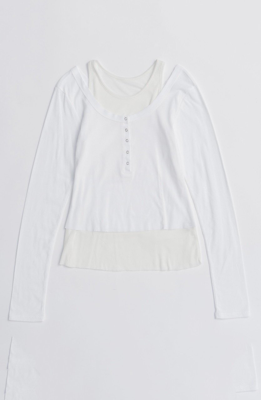 【メゾンスペシャル/MAISON SPECIAL】のLayered Henley Neck Tops/レイヤードヘンリーネックトップス インテリア・キッズ・メンズ・レディースファッション・服の通販 founy(ファニー) ファッション Fashion レディースファッション Fashion for Women トップス・カットソー Cut & Sew Tops シャツ・ブラウス・オフィスカジュアル Elegant Blouses & Button-Ups ロングTシャツ・Tシャツ Longline T-Shirts & Tees カットソー・ベーシックTシャツ Cut-and-Sewn Tops / Stretch Tees & Basics シンプル Simple, Minimal スリーブ Sleeve, Long Sleeve / Short Sleeve ロング Long, Long-Length WHT(ホワイト)|ID: prp329100004626369 ipo3291000000033244416