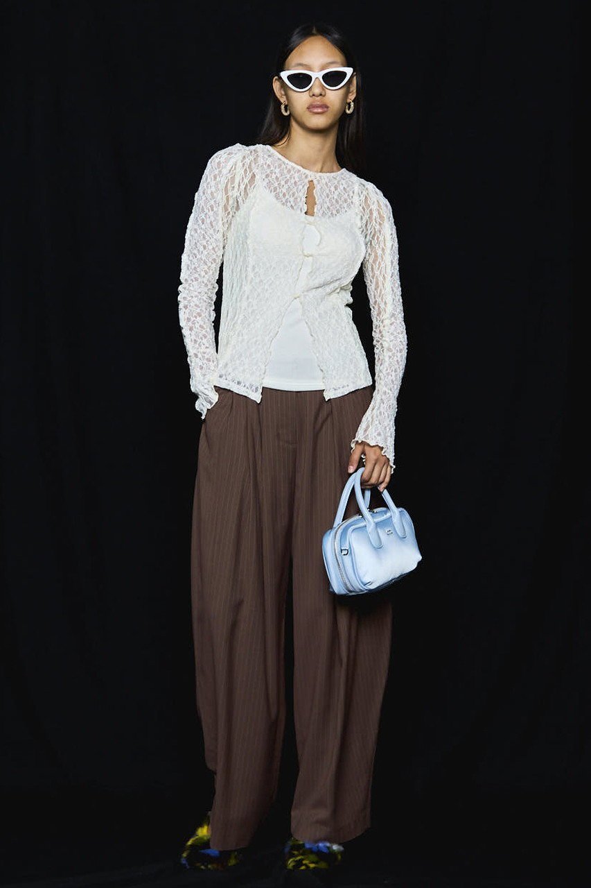 【メゾンスペシャル/MAISON SPECIAL】のLace Tops/レーストップス 人気、トレンドファッション・服の通販 founy(ファニー) 　ファッション　Fashion　レディースファッション　Fashion for Women　トップス・カットソー　Cut & Sew Tops　シャツ・ブラウス・オフィスカジュアル　Elegant Blouses & Button-Ups　ロングTシャツ・Tシャツ　Longline T-Shirts & Tees　カットソー・ベーシックTシャツ　Cut-and-Sewn Tops / Stretch Tees & Basics　ストレッチ　Stretch, Stretchy Fabric　スリーブ　Sleeve, Long Sleeve / Short Sleeve　パターン　Pattern, Design Print　フィット　Fit, Slim Fit　フェミニン　Feminine, Girly　レース　Lace, Lace Fabric　ロング　Long, Long-Length　A/W・秋冬　Autumn/Winter　2025年　2025　2025-2026秋冬・A/W　Autumn/Winter 2025–26 AW25–26　other-8|ID: prp329100004626388 ipo3291000000033244585