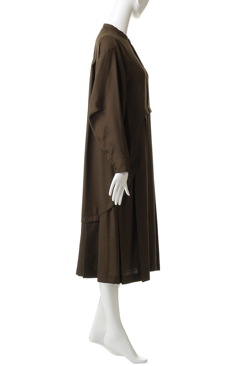 【ランバン オン ブルー/LANVIN en Bleu】のプリーツコンビシャツワンピース 人気、トレンドファッション・服の通販 founy(ファニー) 　ファッション　Fashion　レディースファッション　Fashion for Women　ワンピース　Dresses　シャツワンピース / 1枚で着映えコーデ　Shirt Dresses　チュニック　Tunic Tops & Dresses　クラシック　Classic, Timeless Style　シルク　Silk, 100% Silk　スタンド　Stand Collar, Upright Stand　チュニック　Tunic, Long Top　ドッキング　Docking, Mixed Material　プリーツ　Pleats, Pleated　リラックス　Relax, Relaxed Fit　ロング　Long, Long-Length　エレガント 上品　Elegant　other-6|ID: prp329100004626396 ipo3291000000033831560