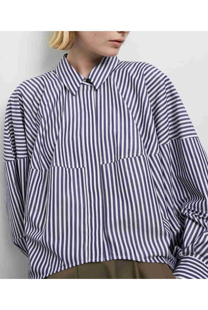【ランバン オン ブルー/LANVIN en Bleu】のTHOMAS MASONボリュームシャツ インテリア・キッズ・メンズ・レディースファッション・服の通販 founy(ファニー) 　ファッション　Fashion　レディースファッション　Fashion for Women　トップス・カットソー　Cut & Sew Tops　シャツ・ブラウス・オフィスカジュアル　Elegant Blouses & Button-Ups　2025年　2025　2025-2026秋冬・A/W　Autumn/Winter 2025–26 AW25–26　スリーブ　Sleeve, Long Sleeve / Short Sleeve　バランス　Balance, Style Balance　バルーン　Balloon, Balloon Silhouette　ファブリック　Fabric, Textile　フロント　Front, Front Design　ボトム　Bottoms, Lower Wear　マニッシュ　Mannish, Boyish　ロング　Long, Long-Length　エレガント 上品　Elegant　A/W・秋冬　Autumn/Winter　ネイビーストライプ|ID: prp329100004626408 ipo3291000000033244743