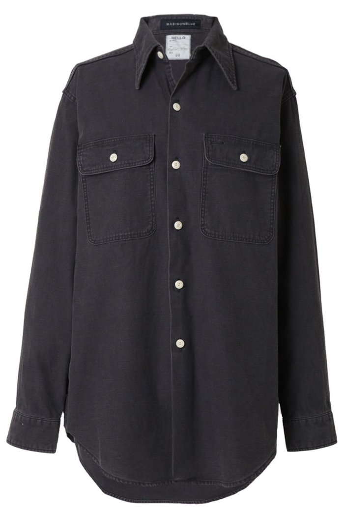 【マディソンブルー/MADISONBLUE】のHAMPTON SHIRT BACK SATIN ハンプトン バックサテンシャツ インテリア・キッズ・メンズ・レディースファッション・服の通販 founy(ファニー) https://founy.com/ ファッション Fashion レディースファッション Fashion for Women トップス・カットソー Cut & Sew Tops シャツ・ブラウス・オフィスカジュアル Elegant Blouses & Button-Ups バッグ Bags 2025年 2025 2025-2026秋冬・A/W Autumn/Winter 2025–26 AW25–26 サテン Satin, Glossy Fabric スリーブ Sleeve, Long Sleeve / Short Sleeve ミリタリー Military, Army Style ロング Long, Long-Length ワーク Workwear, Utility Style A/W・秋冬 Autumn/Winter |ID: prp329100004626423 ipo3291000000033244856