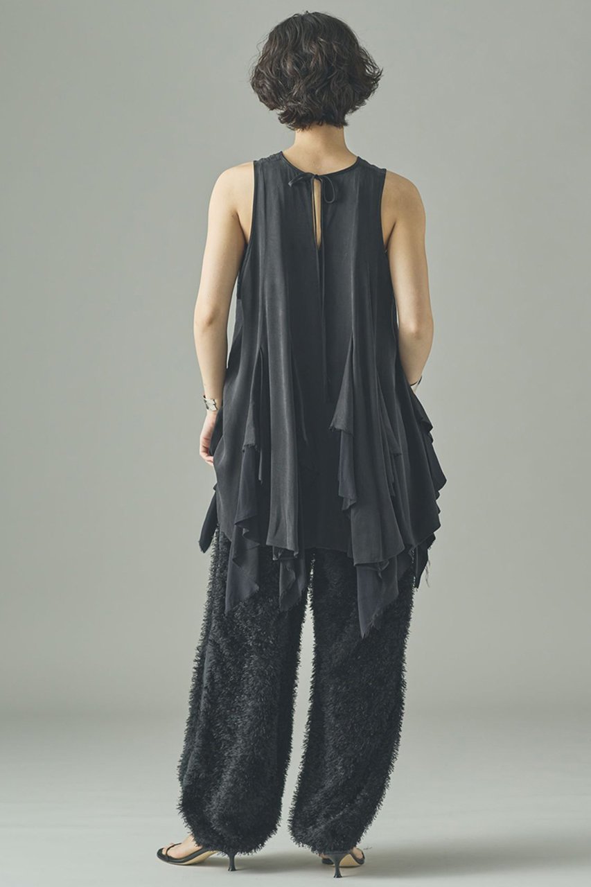 【カレンソロジー/Curensology】のサテンノースリーブブラウス 人気、トレンドファッション・服の通販 founy(ファニー) 　ファッション　Fashion　レディースファッション　Fashion for Women　トップス・カットソー　Cut & Sew Tops　キャミソール&ノースリーブ　Camisoles & Sleeveless Tops　シャツ・ブラウス・オフィスカジュアル　Elegant Blouses & Button-Ups　2025年　2025　2025-2026秋冬・A/W　Autumn/Winter 2025–26 AW25–26　おすすめ　Recommended / Our Picks　なめらか　Smooth, Silky Texture　ウォッシュ　Washed Finish　キュプラ　Cupro, Eco Fabric　サテン　Satin, Glossy Fabric　ノースリーブ　Sleeveless, No-Sleeve　ピーチ　Peach, Soft Touch　ランダム　Random, Irregular　リラックス　Relax, Relaxed Fit　日本製　Made In Japan　A/W・秋冬　Autumn/Winter　other-7|ID: prp329100004626436 ipo3291000000033244968