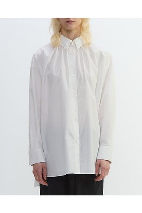 【プレインピープル/PLAIN PEOPLE】のコンパクトツイルギャザーディティールシャツ 人気、トレンドファッション・服の通販 founy(ファニー) ファッション Fashion レディースファッション Fashion for Women トップス・カットソー Cut & Sew Tops シャツ・ブラウス・オフィスカジュアル Elegant Blouses & Button-Ups 2025年 2025 2025-2026秋冬・A/W Autumn/Winter 2025–26 AW25–26 ギャザー Gathered, Ruffled シェイプ Shape, Slim Fit スタンド Stand Collar, Upright Stand スリーブ Sleeve, Long Sleeve / Short Sleeve ツイル Twist, Twisted Detail ドレープ Drape, Draping Fabric ループ Loop, Loop Knit ロング Long, Long-Length ヴィンテージ Vintage Style エレガント 上品 Elegant 秋 Autumn A/W・秋冬 Autumn/Winter |ID:prp329100004626439
