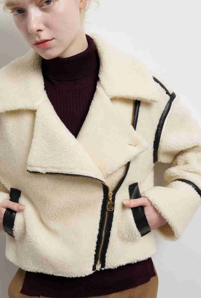 【ランバン オン ブルー/LANVIN en Bleu】のボアライダースジャケット 人気、トレンドファッション・服の通販 founy(ファニー) 　ファッション　Fashion　レディースファッション　Fashion for Women　アウター　Coat / Outerwear Collection　レディースジャケット・軽アウター　Jackets　ライダースジャケット / レザースタイル　Riders Jackets & Biker Style　2025年　2025　2025-2026秋冬・A/W　Autumn/Winter 2025–26 AW25–26　クール　Cool, Chic　ジャケット　Jacket, Outerwear　ダウン　Down, Puffer　チャーム　Charm, Pendant　バランス　Balance, Style Balance　ファブリック　Fabric, Textile　メタル　Metal, Metal Parts　エレガント 上品　Elegant　A/W・秋冬　Autumn/Winter　other-2|ID: prp329100004626455 ipo3291000000033245132