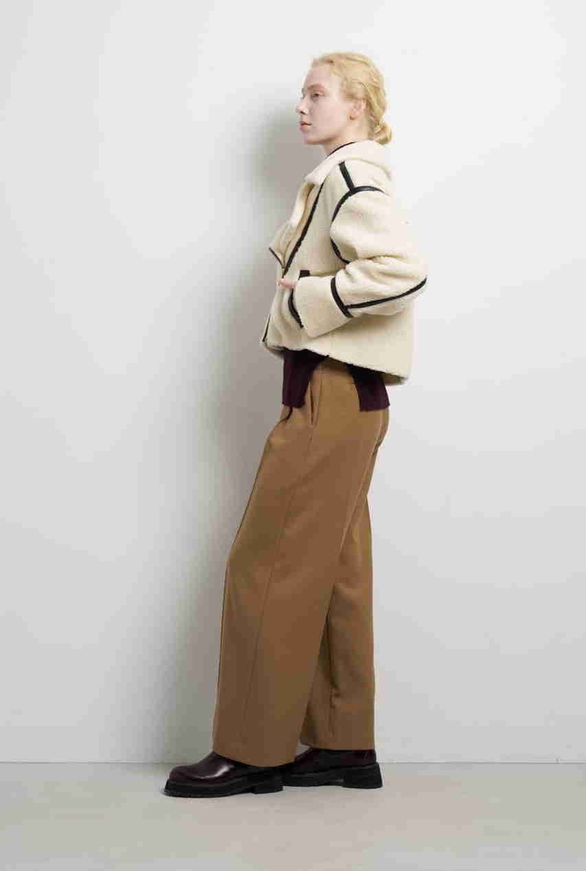 【ランバン オン ブルー/LANVIN en Bleu】のボアライダースジャケット 人気、トレンドファッション・服の通販 founy(ファニー) 　ファッション　Fashion　レディースファッション　Fashion for Women　アウター　Coat / Outerwear Collection　レディースジャケット・軽アウター　Jackets　ライダースジャケット / レザースタイル　Riders Jackets & Biker Style　2025年　2025　2025-2026秋冬・A/W　Autumn/Winter 2025–26 AW25–26　クール　Cool, Chic　ジャケット　Jacket, Outerwear　ダウン　Down, Puffer　チャーム　Charm, Pendant　バランス　Balance, Style Balance　ファブリック　Fabric, Textile　メタル　Metal, Metal Parts　エレガント 上品　Elegant　A/W・秋冬　Autumn/Winter　other-6|ID: prp329100004626455 ipo3291000000033245136