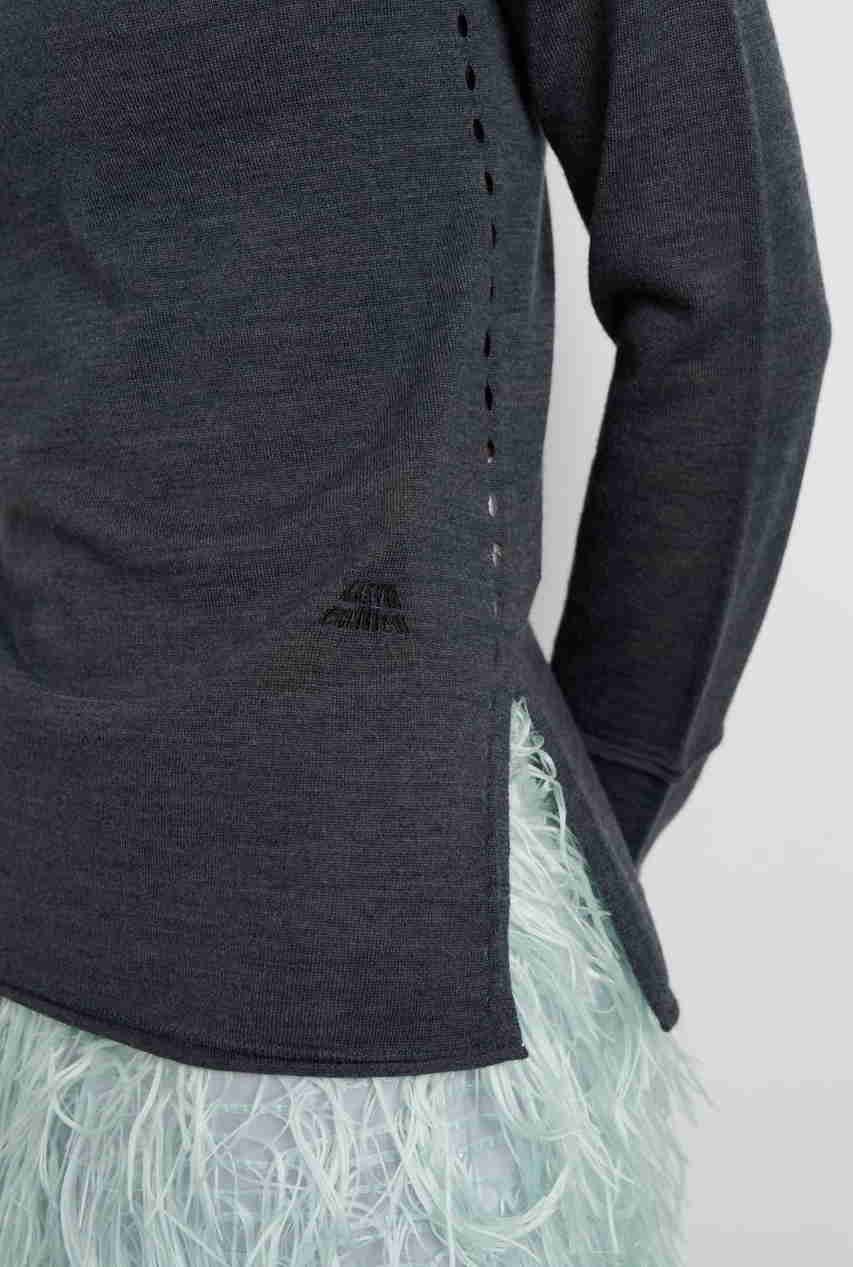 【ランバン オン ブルー/LANVIN en Bleu】のアイレットハイネックニット 人気、トレンドファッション・服の通販 founy(ファニー) 　ファッション　Fashion　レディースファッション　Fashion for Women　トップス・カットソー　Cut & Sew Tops　ニット　Knit Tops & Sweaters　カジュアルプルオーバー・ニットトップス　Pullovers & Knit Tops / Casual Pullovers　2025年　2025　2025-2026秋冬・A/W　Autumn/Winter 2025–26 AW25–26　アイレット　Eyelet Lace　シンプル　Simple, Minimal　ハイネック　High Neck, Mock Neck　ファブリック　Fabric, Textile　A/W・秋冬　Autumn/Winter　透かし　Cut-Out, Lacework　other-6|ID: prp329100004626463 ipo3291000000033245215