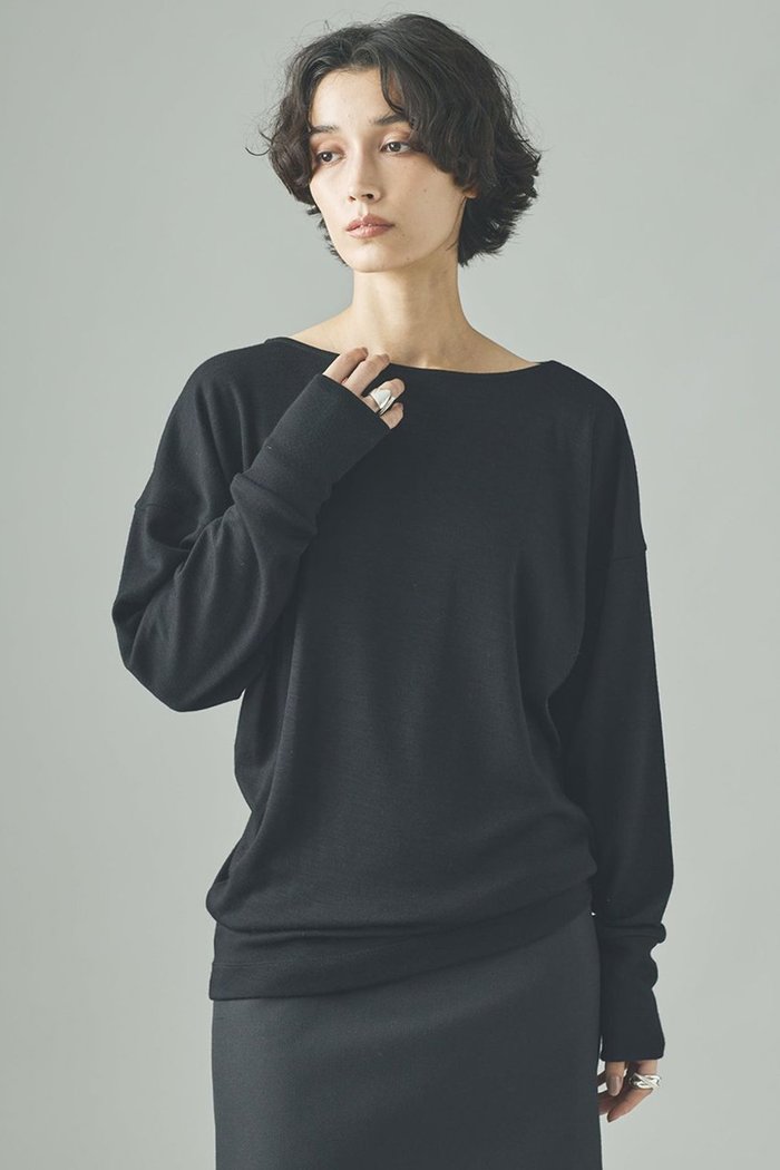 【カレンソロジー/Curensology】のアシメトリープルオーバー インテリア・キッズ・メンズ・レディースファッション・服の通販 founy(ファニー) https://founy.com/ ファッション Fashion レディースファッション Fashion for Women トップス・カットソー Cut & Sew Tops ニット Knit Tops & Sweaters カジュアルプルオーバー・ニットトップス Pullovers & Knit Tops / Casual Pullovers なめらか Smooth, Silky Texture アシンメトリー Asymmetrical Style シンプル Simple, Minimal ブラウジング Blouson Silhouette, Cinched Waist 日本製 Made In Japan |ID: prp329100004626468 ipo3291000000036100900