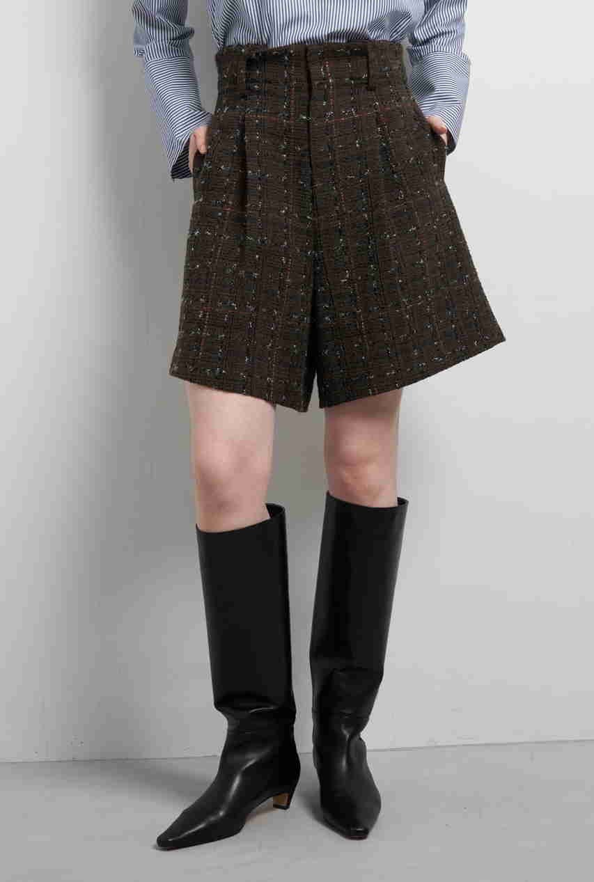 【ランバン オン ブルー/LANVIN en Bleu】のツイードメルトン ショートパンツ インテリア・キッズ・メンズ・レディースファッション・服の通販 founy(ファニー) 　ファッション　Fashion　レディースファッション　Fashion for Women　パンツ　Pants & Trousers　ショートパンツ・ハーフパンツ　High-Waisted & Relaxed Shorts　イタリア　Italy　オレンジ　Orange　ショート　Short, Short Length　スーツ　Suit, Formalwear　ツイード　Twill, Twill Weave　ファブリック　Fabric, Textile　フォーマル　Formal, Dressy　別注　Limited Edition, Custom Order　マニッシュ　Mannish, Boyish　メルトン　Melton, Heavy Wool　A/W・秋冬　Autumn/Winter　2025年　2025　2025-2026秋冬・A/W　Autumn/Winter 2025–26 AW25–26　カーキ|ID: prp329100004626475 ipo3291000000033245302