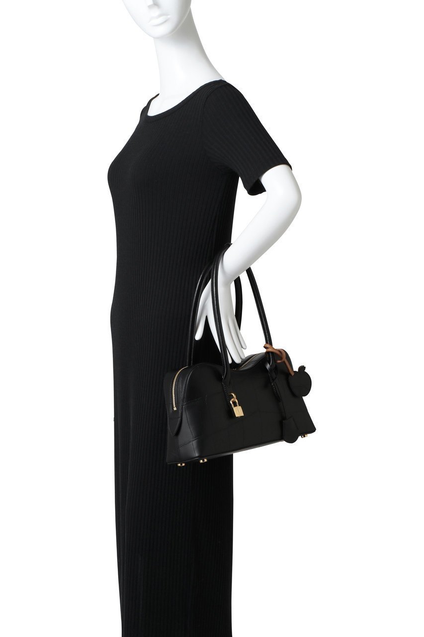 【ステラ マッカートニー/STELLA McCARTNEY】のStella Ryder Medium パターンエンボスボストンバッグ 人気、トレンドファッション・服の通販 founy(ファニー) 　ファッション　Fashion　レディースファッション　Fashion for Women　バッグ　Bags　チャーム　Charm, Pendant　ファブリック　Fabric, Textile　フォルム　Silhouette, Form　ボストン　Boston　ボストンバッグ　Boston Bag, Retro Bag　other-2|ID: prp329100004627445 ipo3291000000036125912