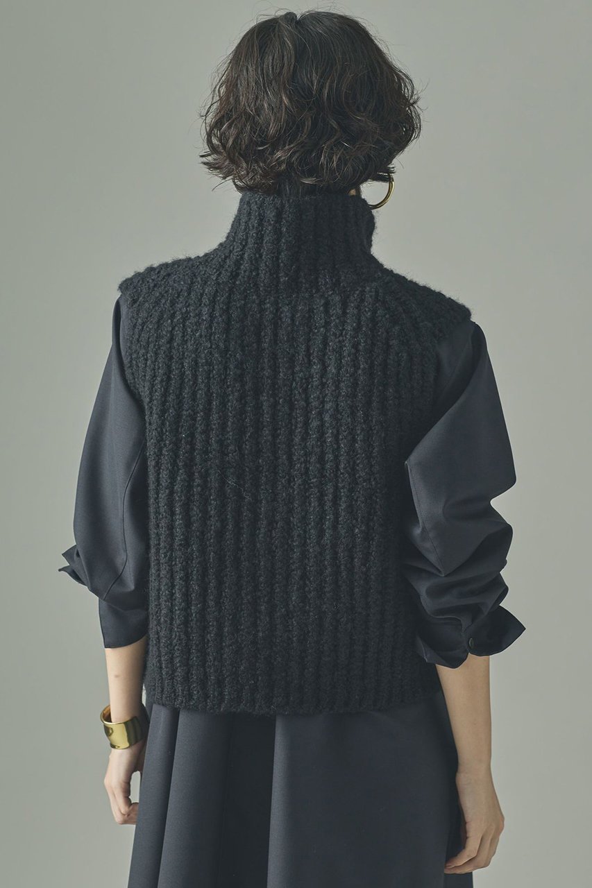 【カレンソロジー/Curensology】のブークレジップニットベスト 人気、トレンドファッション・服の通販 founy(ファニー) 　ファッション　Fashion　レディースファッション　Fashion for Women　アウター　Coat / Outerwear Collection　レディースジャケット・軽アウター　Jackets　2025年　2025　2025-2026秋冬・A/W　Autumn/Winter 2025–26 AW25–26　おすすめ　Recommended / Our Picks　インナー　Innerwear　カットソー　Cut and Sewn Top　ジャケット　Jacket, Outerwear　ベスト　Vest, Waistcoat　畦　Ribbed Knit　A/W・秋冬　Autumn/Winter　other-4|ID: prp329100004627488 ipo3291000000033260248