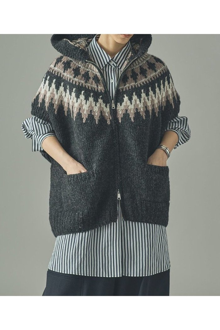 【カレンソロジー/Curensology】のノルディックフードベスト インテリア・キッズ・メンズ・レディースファッション・服の通販 founy(ファニー) https://founy.com/ ファッション Fashion レディースファッション Fashion for Women アウター Coat / Outerwear Collection トップス・カットソー Cut & Sew Tops ニット Knit Tops & Sweaters レディースパーカー・カジュアルフーディー Casual Hoodies & Sweatshirts ベスト&ジレ / 重ね着スタイル Vests & Gilets 2025年 2025 2025-2026秋冬・A/W Autumn/Winter 2025–26 AW25–26 カーディガン Cardigan, Knitwear パーカー Hoodie, Parka ベスト Vest, Waistcoat ベーシック Basic, Essential エレガント 上品 Elegant 定番 Standard, Basic Item 手編み Hand-Knitted, Handmade Knit A/W・秋冬 Autumn/Winter |ID: prp329100004627494 ipo3291000000033260300