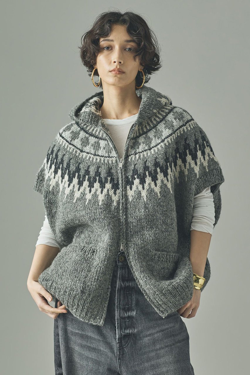 【カレンソロジー/Curensology】のノルディックフードベスト インテリア・キッズ・メンズ・レディースファッション・服の通販 founy(ファニー) 　ファッション　Fashion　レディースファッション　Fashion for Women　アウター　Coat / Outerwear Collection　トップス・カットソー　Cut & Sew Tops　ニット　Knit Tops & Sweaters　レディースパーカー・カジュアルフーディー　Casual Hoodies & Sweatshirts　ベスト&ジレ / 重ね着スタイル　Vests & Gilets　2025年　2025　2025-2026秋冬・A/W　Autumn/Winter 2025–26 AW25–26　カーディガン　Cardigan, Knitwear　パーカー　Hoodie, Parka　ベスト　Vest, Waistcoat　ベーシック　Basic, Essential　エレガント 上品　Elegant　定番　Standard, Basic Item　手編み　Hand-Knitted, Handmade Knit　A/W・秋冬　Autumn/Winter　グレー|ID: prp329100004627494 ipo3291000000033260301