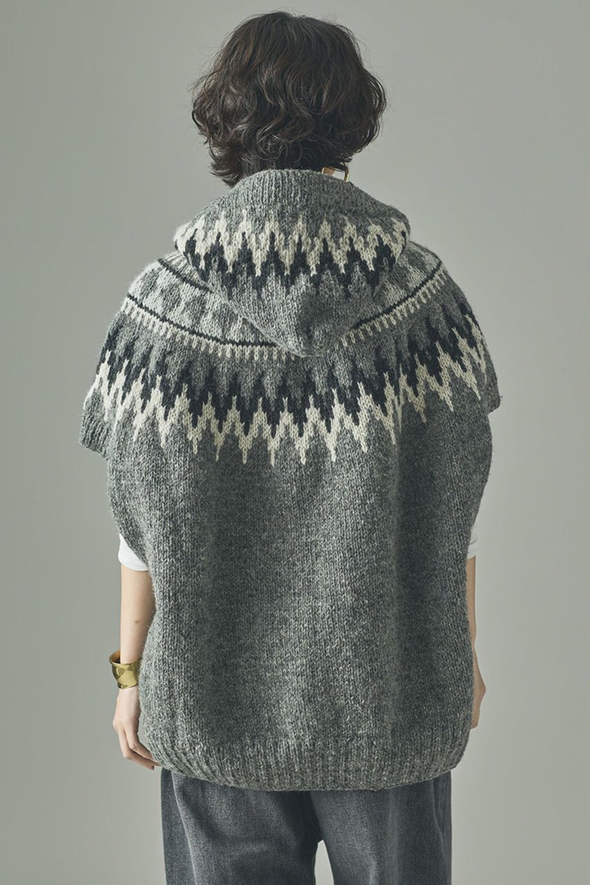 【カレンソロジー/Curensology】のノルディックフードベスト 人気、トレンドファッション・服の通販 founy(ファニー) 　ファッション　Fashion　レディースファッション　Fashion for Women　アウター　Coat / Outerwear Collection　トップス・カットソー　Cut & Sew Tops　ニット　Knit Tops & Sweaters　レディースパーカー・カジュアルフーディー　Casual Hoodies & Sweatshirts　ベスト&ジレ / 重ね着スタイル　Vests & Gilets　2025年　2025　2025-2026秋冬・A/W　Autumn/Winter 2025–26 AW25–26　カーディガン　Cardigan, Knitwear　パーカー　Hoodie, Parka　ベスト　Vest, Waistcoat　ベーシック　Basic, Essential　エレガント 上品　Elegant　定番　Standard, Basic Item　手編み　Hand-Knitted, Handmade Knit　A/W・秋冬　Autumn/Winter　other-4|ID: prp329100004627494 ipo3291000000033260304