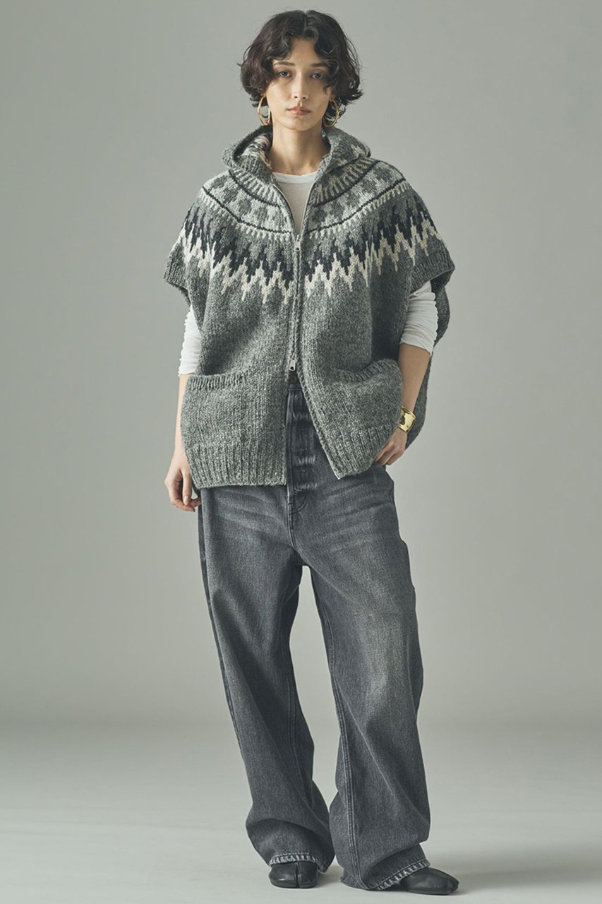【カレンソロジー/Curensology】のノルディックフードベスト 人気、トレンドファッション・服の通販 founy(ファニー) 　ファッション　Fashion　レディースファッション　Fashion for Women　アウター　Coat / Outerwear Collection　トップス・カットソー　Cut & Sew Tops　ニット　Knit Tops & Sweaters　レディースパーカー・カジュアルフーディー　Casual Hoodies & Sweatshirts　ベスト&ジレ / 重ね着スタイル　Vests & Gilets　2025年　2025　2025-2026秋冬・A/W　Autumn/Winter 2025–26 AW25–26　カーディガン　Cardigan, Knitwear　パーカー　Hoodie, Parka　ベスト　Vest, Waistcoat　ベーシック　Basic, Essential　エレガント 上品　Elegant　定番　Standard, Basic Item　手編み　Hand-Knitted, Handmade Knit　A/W・秋冬　Autumn/Winter　other-5|ID: prp329100004627494 ipo3291000000033260305