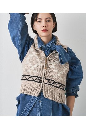【ウィムガゼット/Whim Gazette】 【BSBEE】カウチンZIP ベスト人気、トレンドファッション・服の通販 founy(ファニー) ファッション Fashion レディースファッション Fashion for Women トップス・カットソー Cut & Sew Tops ニット Knit Tops & Sweaters ベスト&ジレ / 重ね着スタイル Vests & Gilets カジュアルプルオーバー・ニットトップス Pullovers & Knit Tops / Casual Pullovers イタリア Italy コンパクト Compact, Small Size ターコイズ Turquoise, Blue-Green ハンド Hand, Handmade バランス Balance, Style Balance パターン Pattern, Design Print ベスト Vest, Waistcoat 別注 Limited Edition, Custom Order A/W・秋冬 Autumn/Winter 2025年 2025 2025-2026秋冬・A/W Autumn/Winter 2025–26 AW25–26 |ID:prp329100004627496