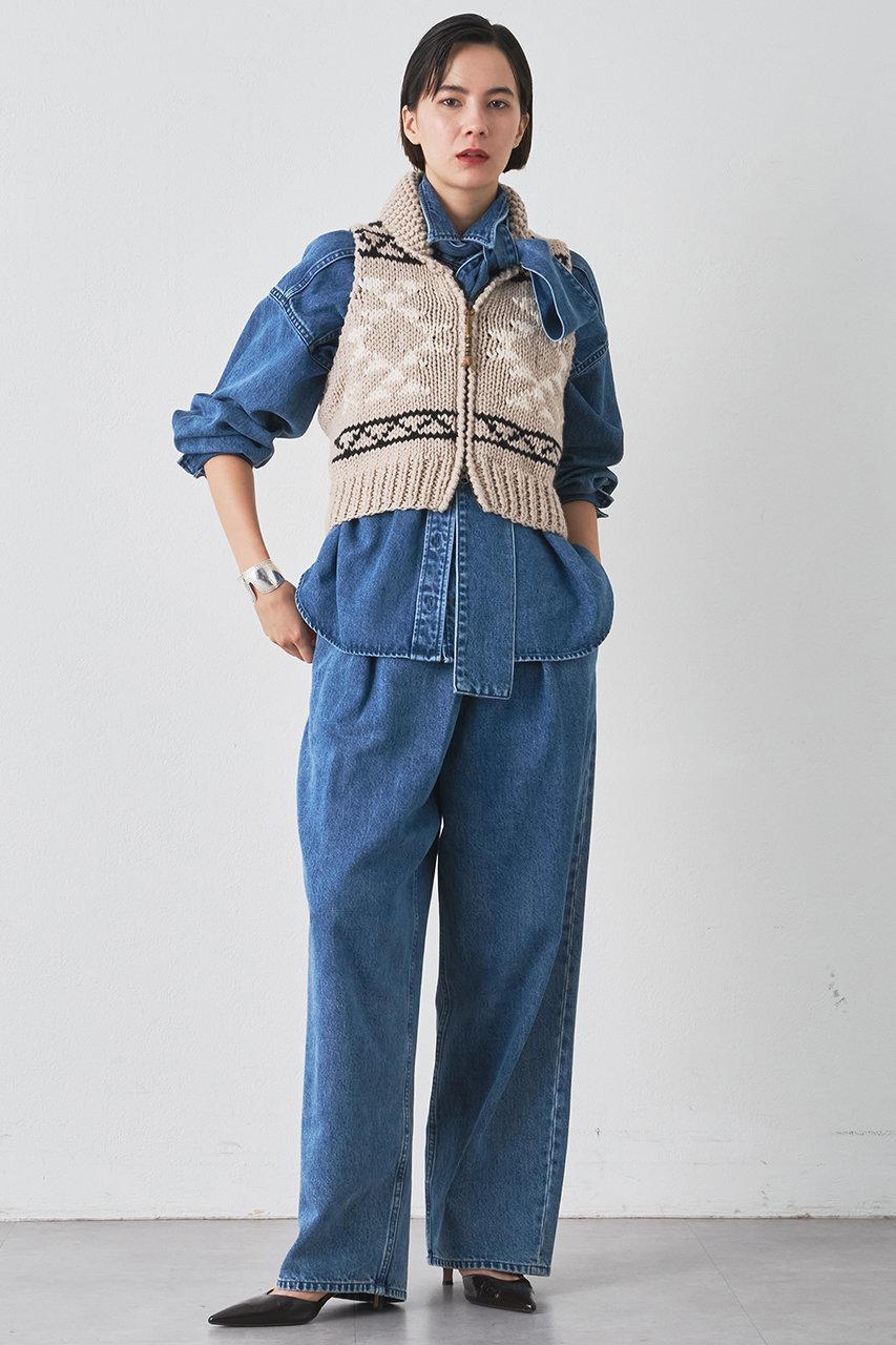 【ウィムガゼット/Whim Gazette】の【BSBEE】カウチンZIP ベスト 人気、トレンドファッション・服の通販 founy(ファニー) 　ファッション　Fashion　レディースファッション　Fashion for Women　トップス・カットソー　Cut & Sew Tops　ニット　Knit Tops & Sweaters　ベスト&ジレ / 重ね着スタイル　Vests & Gilets　カジュアルプルオーバー・ニットトップス　Pullovers & Knit Tops / Casual Pullovers　イタリア　Italy　コンパクト　Compact, Small Size　ターコイズ　Turquoise, Blue-Green　ハンド　Hand, Handmade　バランス　Balance, Style Balance　パターン　Pattern, Design Print　ベスト　Vest, Waistcoat　別注　Limited Edition, Custom Order　A/W・秋冬　Autumn/Winter　2025年　2025　2025-2026秋冬・A/W　Autumn/Winter 2025–26 AW25–26　other-2|ID: prp329100004627496 ipo3291000000033260320