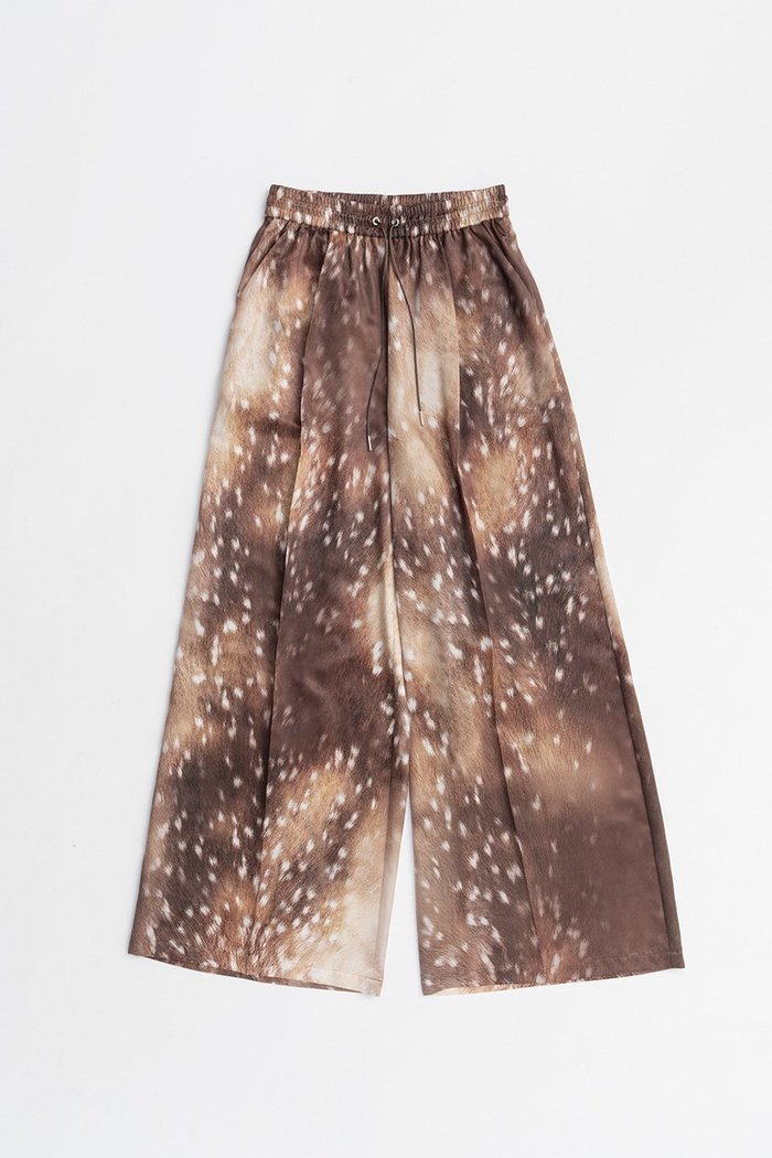 【プランク プロジェクト/PRANK PROJECT】のバンビプリントワイドパンツ / Bambi Print Wide Pants インテリア・キッズ・メンズ・レディースファッション・服の通販 founy(ファニー) https://founy.com/ ファッション Fashion レディースファッション Fashion for Women パンツ Pants & Trousers サテン Satin, Glossy Fabric プリント Print, Printed Pattern ワイド Wide, Wide Fit エレガント 上品 Elegant |ID: prp329100004627504 ipo3291000000033260397