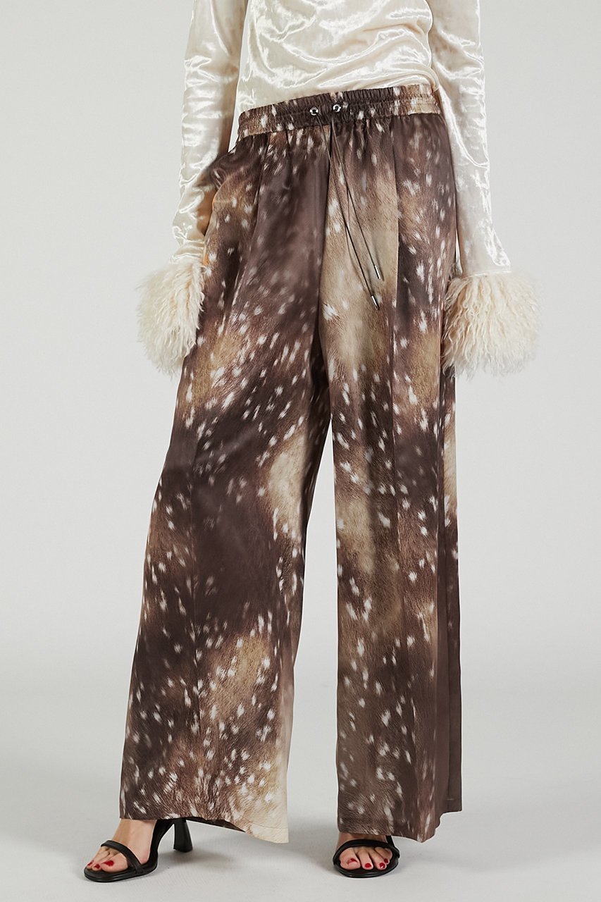 【プランク プロジェクト/PRANK PROJECT】のバンビプリントワイドパンツ / Bambi Print Wide Pants 人気、トレンドファッション・服の通販 founy(ファニー) 　ファッション　Fashion　レディースファッション　Fashion for Women　パンツ　Pants & Trousers　サテン　Satin, Glossy Fabric　プリント　Print, Printed Pattern　ワイド　Wide, Wide Fit　エレガント 上品　Elegant　other-8|ID: prp329100004627504 ipo3291000000033260405