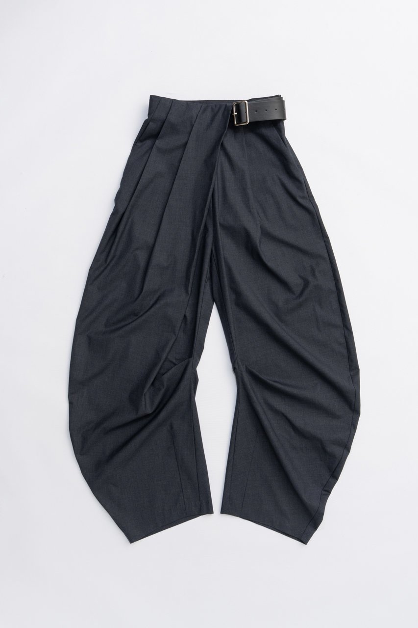 【プランク プロジェクト/PRANK PROJECT】のアシメタックベルトパンツ / Asymmetrical Belt Pants インテリア・キッズ・メンズ・レディースファッション・服の通販 founy(ファニー) 　ファッション　Fashion　レディースファッション　Fashion for Women　パンツ　Pants & Trousers　ベルト&ウエストマーク　Belts & Waist Accessories　2025年　2025　2025-2026秋冬・A/W　Autumn/Winter 2025–26 AW25–26　おすすめ　Recommended / Our Picks　アシンメトリー　Asymmetrical Style　ドレープ　Drape, Draping Fabric　フォーマル　Formal, Dressy　A/W・秋冬　Autumn/Winter　GRY(グレー)|ID: prp329100004627507 ipo3291000000033260426