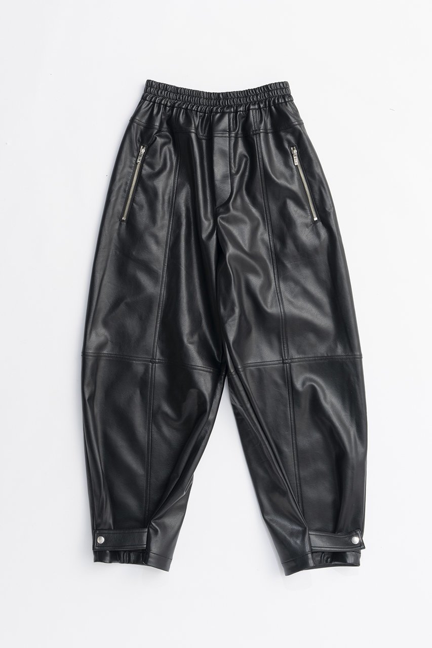 【プランク プロジェクト/PRANK PROJECT】のFauxレザージョガーパンツ / Faux Leather Jogger Pants インテリア・キッズ・メンズ・レディースファッション・服の通販 founy(ファニー) 　ファッション　Fashion　レディースファッション　Fashion for Women　パンツ　Pants & Trousers　シンプル　Simple, Minimal　フェイクレザー　Faux Leather, PU Leather　メタル　Metal, Metal Parts　リアル　Real, Realistic　リラックス　Relax, Relaxed Fit　新作・新入荷　New Arrivals / New In　BLK(ブラック)|ID: prp329100004627519 ipo3291000000033260532