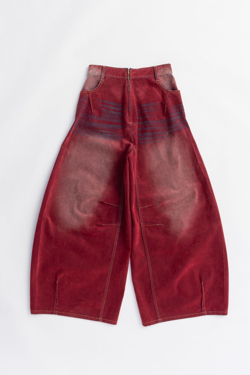 【プランク プロジェクト/PRANK PROJECT】のフロッキーデニムパンツ / Flocky Denim Pants インテリア・キッズ・メンズ・レディースファッション・服の通販 founy(ファニー) 　ファッション　Fashion　レディースファッション　Fashion for Women　パンツ　Pants & Trousers　デニムパンツ・ジーンズ・美脚デニム　Denim Jeans & Pants　ウォーム　Warm Fabric　デニム　Denim, Jeans Material　バランス　Balance, Style Balance　パッチ　Patch, Appliqué　フェミニン　Feminine, Girly　フロント　Front, Front Design　ブルゾン　Blouson, Bomber Jacket　おすすめ　Recommended / Our Picks　RED(レッド)|ID: prp329100004627521 ipo3291000000033260553