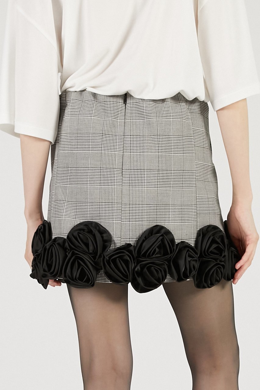 【プランク プロジェクト/PRANK PROJECT】のローズミニスカート / Rose Mini Skirt 人気、トレンドファッション・服の通販 founy(ファニー) 　ファッション　Fashion　レディースファッション　Fashion for Women　スカート　Skirts　ミニスカート　Mini Skirts　おすすめ　Recommended / Our Picks　サテン　Satin, Glossy Fabric　ジャケット　Jacket, Outerwear　スラックス　Slacks, Dress Pants　ダブル　Double, Double-Breasted　チェック　Check, Plaid, Tartan　ボンディング　Bonding, Bonded Fabric　マニッシュ　Mannish, Boyish　ミニスカート　Mini Skirt, Short Skirt　モチーフ　Motif, Design Theme　ラップ　Wrap, Wrap Design　レギンス　Leggings, Stretch Pants　ローズ　Rose, Rose Motif　エレガント 上品　Elegant　今季　This Season, Current Season　other-4|ID: prp329100004627531 ipo3291000000033260648