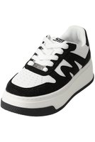 【スティーブマデン/STEVE MADDEN】のDYNAMO-R ラインストーン厚底スニーカー 人気、トレンドファッション・服の通販 founy(ファニー) ファッション Fashion レディースファッション Fashion for Women 2025年 2025 2025-2026秋冬・A/W Autumn/Winter 2025–26 AW25–26 クール Cool, Chic シルバー Silver, Metallic Silver ストーン Stone, Gem-Like スニーカー Sneakers, Trainers モノトーン Monotone, Black and White 厚底 Platform Shoes A/W・秋冬 Autumn/Winter |ID:prp329100004628577