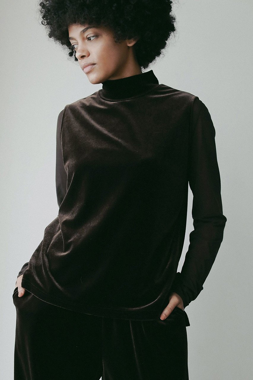 【ハー/HER.】の【8/7 12:00販売開始】シアーカットソー 人気、トレンドファッション・服の通販 founy(ファニー) 　ファッション　Fashion　レディースファッション　Fashion for Women　トップス・カットソー　Cut & Sew Tops　シャツ・ブラウス・オフィスカジュアル　Elegant Blouses & Button-Ups　ロングTシャツ・Tシャツ　Longline T-Shirts & Tees　カットソー・ベーシックTシャツ　Cut-and-Sewn Tops / Stretch Tees & Basics　2025年　2025　2025-2026秋冬・A/W　Autumn/Winter 2025–26 AW25–26　カットソー　Cut and Sewn Top　シアー　Sheer, See-Through　スリーブ　Sleeve, Long Sleeve / Short Sleeve　ロング　Long, Long-Length　A/W・秋冬　Autumn/Winter　other-8|ID: prp329100004629328 ipo3291000000033285270
