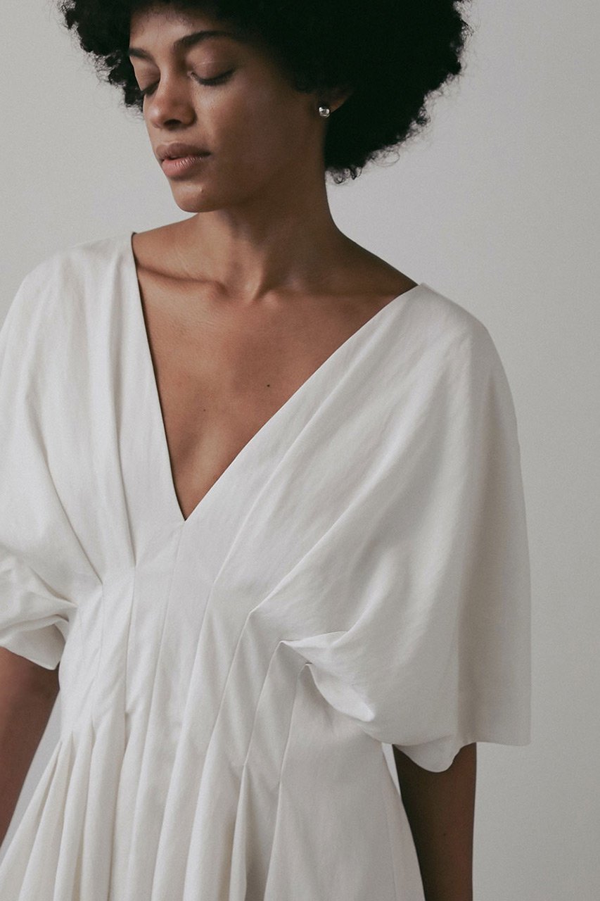 【ハー/HER.】の【8/7 12:00販売開始】ウエストタックワンピース 人気、トレンドファッション・服の通販 founy(ファニー) 　ファッション　Fashion　レディースファッション　Fashion for Women　ワンピース　Dresses　チュニック　Tunic Tops & Dresses　2025年　2025　2025-2026秋冬・A/W　Autumn/Winter 2025–26 AW25–26　シンプル　Simple, Minimal　チュニック　Tunic, Long Top　フィット　Fit, Slim Fit　フレア　Flare, Flared　ロング　Long, Long-Length　A/W・秋冬　Autumn/Winter　other-8|ID: prp329100004629329 ipo3291000000033285280