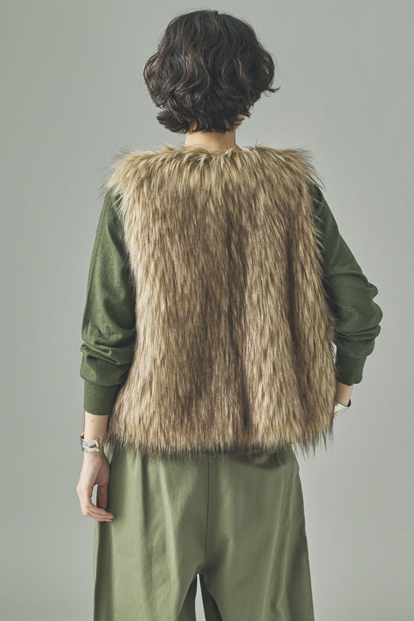 【カレンソロジー/Curensology】のシャギーファーベスト 人気、トレンドファッション・服の通販 founy(ファニー) 　ファッション　Fashion　レディースファッション　Fashion for Women　アウター　Coat / Outerwear Collection　レディースジャケット・軽アウター　Jackets　アクセサリー　Fashion Accessories　ショート　Short, Short Length　ジャケット　Jacket, Outerwear　フェイクファー　Faux Fur, Imitation Fur　フォックス　Fox, Fox Fur　プリント　Print, Printed Pattern　ベスト　Vest, Waistcoat　リアル　Real, Realistic　再入荷　Restock / Back in Stock　other-4|ID: prp329100004629336 ipo3291000000035476951
