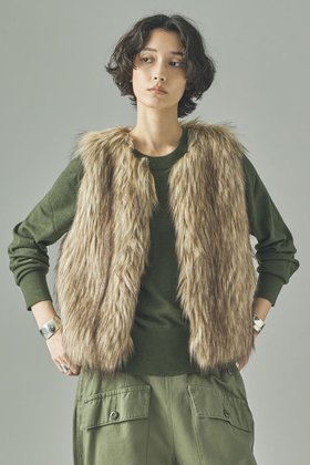 【カレンソロジー/Curensology】 シャギーファーベスト人気、トレンドファッション・服の通販 founy(ファニー) ファッション Fashion レディースファッション Fashion for Women アウター Coat / Outerwear Collection レディースジャケット・軽アウター Jackets アクセサリー Fashion Accessories ショート Short, Short Length ジャケット Jacket, Outerwear フェイクファー Faux Fur, Imitation Fur フォックス Fox, Fox Fur プリント Print, Printed Pattern ベスト Vest, Waistcoat リアル Real, Realistic |ID:prp329100004629336
