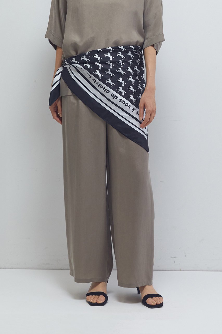 【プルミエ アロンディスモン/1er Arrondissement】のギャロップスカーフ 人気、トレンドファッション・服の通販 founy(ファニー) 　ファッション　Fashion　レディースファッション　Fashion for Women　ストール　Soft & Warm Scarves　マフラー・スヌード / 冬小物の定番　Scarves & Mufflers　シルク　Silk, 100% Silk　シンプル　Simple, Minimal　スカーフ　Scarf, Neckwear　ストール　Stole, Wrap　マフラー　Scarf, Muffler　モチーフ　Motif, Design Theme　other-5|ID: prp329100004630008 ipo3291000000033450900