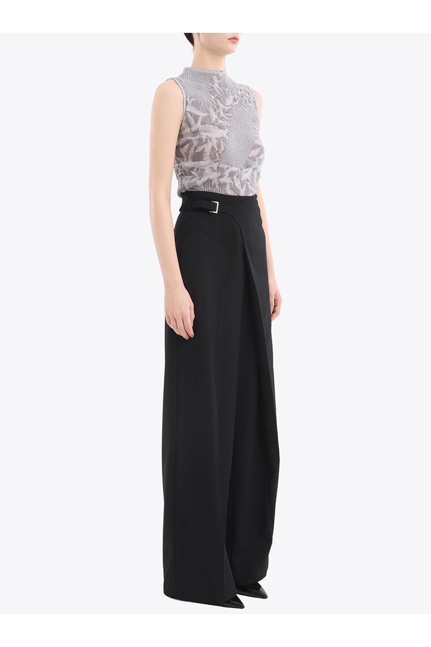 【ミューラル/MURRAL】のCrumpled ノースリーブトップス 人気、トレンドファッション・服の通販 founy(ファニー) 　ファッション　Fashion　レディースファッション　Fashion for Women　トップス・カットソー　Cut & Sew Tops　キャミソール&ノースリーブ　Camisoles & Sleeveless Tops　シャツ・ブラウス・オフィスカジュアル　Elegant Blouses & Button-Ups　ロングTシャツ・Tシャツ　Longline T-Shirts & Tees　カットソー・ベーシックTシャツ　Cut-and-Sewn Tops / Stretch Tees & Basics　2025年　2025　2025-2026秋冬・A/W　Autumn/Winter 2025–26 AW25–26　エレガント 上品　Elegant　コレクション　Collection, Seasonal Line　ショート　Short, Short Length　スリーブ　Sleeve, Long Sleeve / Short Sleeve　ノースリーブ　Sleeveless, No-Sleeve　プリント　Print, Printed Pattern　プリーツ　Pleats, Pleated　ランダム　Random, Irregular　A/W・秋冬　Autumn/Winter　other-8|ID: prp329100004630032 ipo3291000000033298520