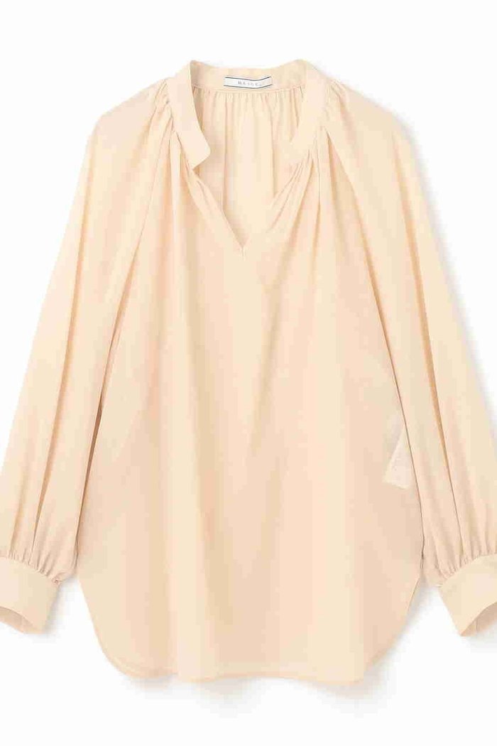 【ベイジ,/BEIGE,】のMOYE(モイエ)/シアーウールパフスリーブブラウス インテリア・キッズ・メンズ・レディースファッション・服の通販 founy(ファニー) https://founy.com/ ファッション Fashion レディースファッション Fashion for Women トップス・カットソー Cut & Sew Tops シャツ・ブラウス・オフィスカジュアル Elegant Blouses & Button-Ups スリーブ Sleeve, Long Sleeve / Short Sleeve ロング Long, Long-Length |ID: prp329100004630044 ipo3291000000033298603