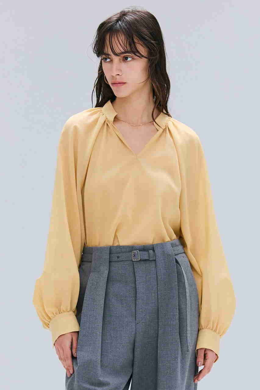 【ベイジ,/BEIGE,】のMOYE(モイエ)/シアーウールパフスリーブブラウス 人気、トレンドファッション・服の通販 founy(ファニー) 　ファッション　Fashion　レディースファッション　Fashion for Women　トップス・カットソー　Cut & Sew Tops　シャツ・ブラウス・オフィスカジュアル　Elegant Blouses & Button-Ups　2025年　2025　2025-2026秋冬・A/W　Autumn/Winter 2025–26 AW25–26　スリーブ　Sleeve, Long Sleeve / Short Sleeve　ロング　Long, Long-Length　A/W・秋冬　Autumn/Winter　other-3|ID: prp329100004630044 ipo3291000000033298613