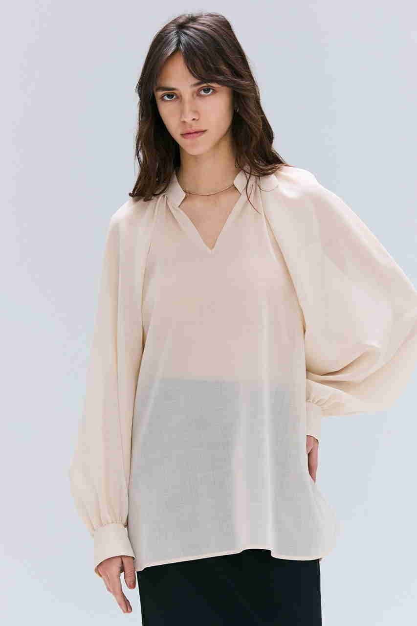 【ベイジ,/BEIGE,】のMOYE(モイエ)/シアーウールパフスリーブブラウス 人気、トレンドファッション・服の通販 founy(ファニー) 　ファッション　Fashion　レディースファッション　Fashion for Women　トップス・カットソー　Cut & Sew Tops　シャツ・ブラウス・オフィスカジュアル　Elegant Blouses & Button-Ups　スリーブ　Sleeve, Long Sleeve / Short Sleeve　ロング　Long, Long-Length　other-8|ID: prp329100004630044 ipo3291000000035688013