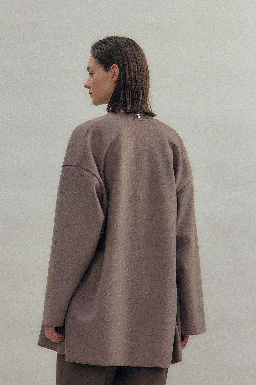 【フローレント/FLORENT】のドロップショルダー ライトアウター 人気、トレンドファッション・服の通販 founy(ファニー) 　ファッション　Fashion　レディースファッション　Fashion for Women　アウター　Coat / Outerwear Collection　コート・ロングコート・ピーコート　Long Coats, Peacoats & More　2025年　2025　2025-2026秋冬・A/W　Autumn/Winter 2025–26 AW25–26　なめらか　Smooth, Silky Texture　ショルダー　Shoulder, Shoulder Strap　ショート　Short, Short Length　ドロップ　Drop Shoulder, Dropped Style　ワイド　Wide, Wide Fit　エレガント 上品　Elegant　秋　Autumn　A/W・秋冬　Autumn/Winter　other-8|ID: prp329100004630055 ipo3291000000033298708