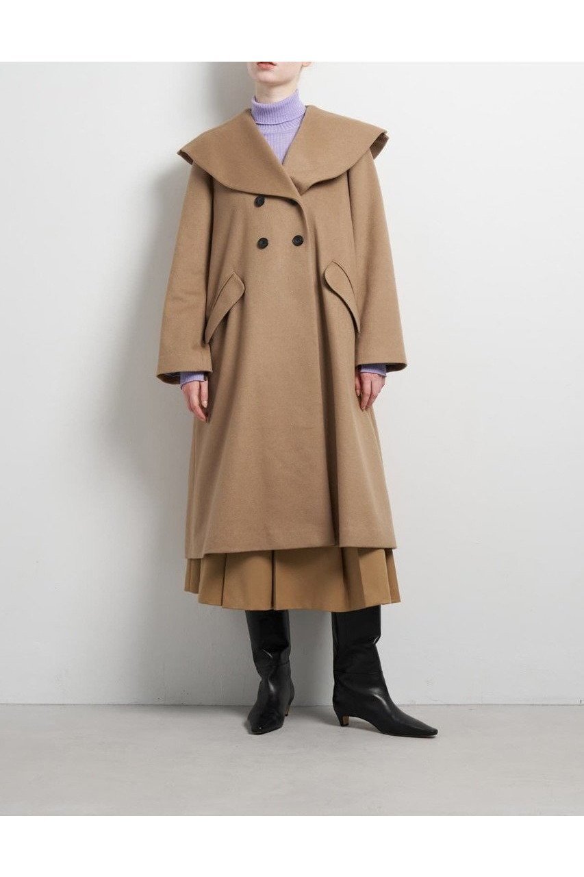 【ランバン オン ブルー/LANVIN en Bleu】のケープカラーカシミヤコート インテリア・キッズ・メンズ・レディースファッション・服の通販 founy(ファニー) 　ファッション　Fashion　レディースファッション　Fashion for Women　アウター　Coat / Outerwear Collection　コート・ロングコート・ピーコート　Long Coats, Peacoats & More　クラシカル　Classical, Vintage-Inspired　スーツ　Suit, Formalwear　ドレス　Dress, One-Piece　ファブリック　Fabric, Textile　フォーマル　Formal, Dressy　フレア　Flare, Flared　ロング　Long, Long-Length　冬　Winter / This Winter　新作・新入荷　New Arrivals / New In　軽量　Lightweight, Ultra Light　ベージュ|ID: prp329100004630056 ipo3291000000033298710