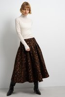 【ランバン オン ブルー/LANVIN en Bleu】のジャガードスカート 人気、トレンドファッション・服の通販 founy(ファニー) ファッション Fashion レディースファッション Fashion for Women スカート Skirts ロングスカート Long Skirts / Maxi & Midi Skirts ジャカード／ジャガード Jacquard, Woven Pattern ファブリック Fabric, Textile フレア Flare, Flared ペイズリー Paisley, Ethnic Pattern ポケット Pocket, Pocket Detail リュクス Luxury, Elegant, High-End, Chic ロング Long, Long-Length エレガント 上品 Elegant 新作・新入荷 New Arrivals / New In |ID:prp329100004630110