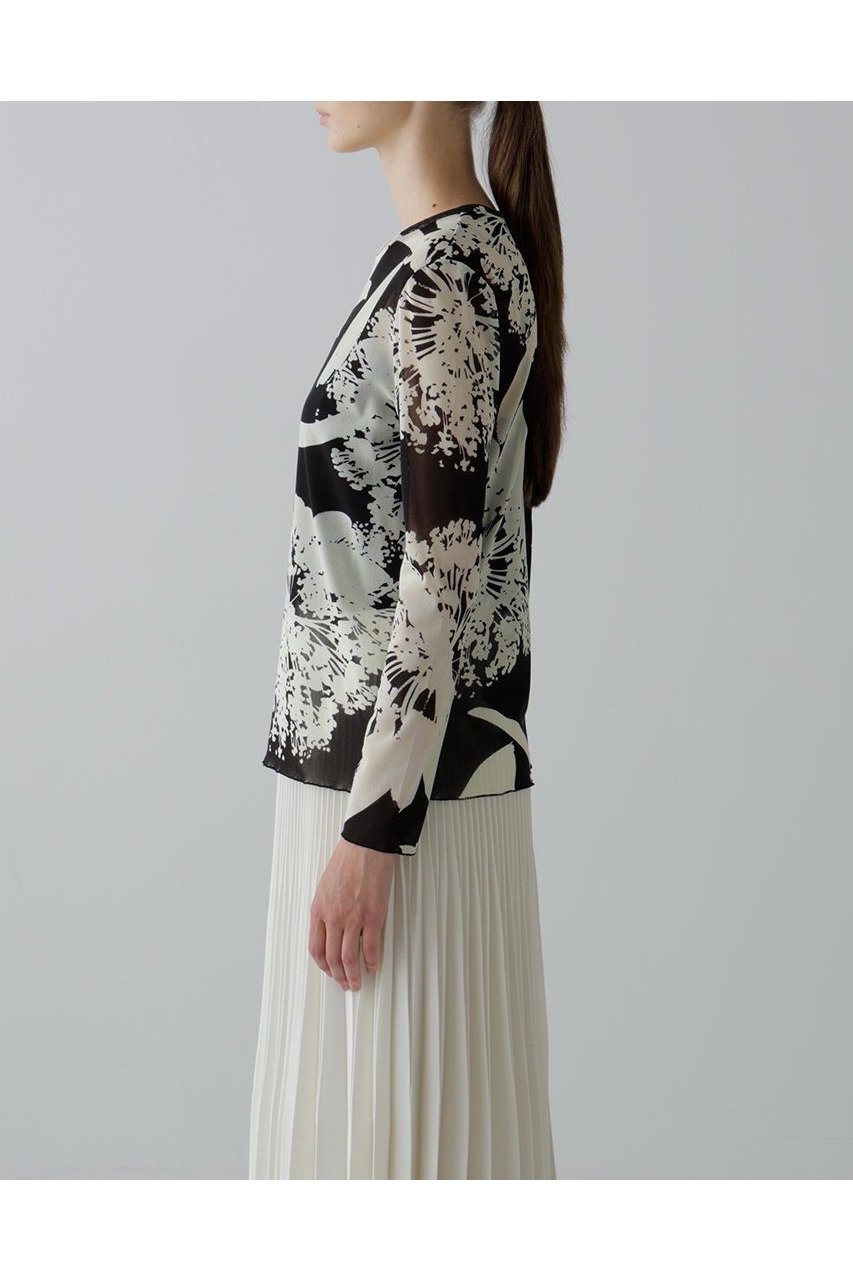 【アドーア/ADORE】のフローラルプリントカットソー 人気、トレンドファッション・服の通販 founy(ファニー) 　ファッション　Fashion　レディースファッション　Fashion for Women　トップス・カットソー　Cut & Sew Tops　シャツ・ブラウス・オフィスカジュアル　Elegant Blouses & Button-Ups　ロングTシャツ・Tシャツ　Longline T-Shirts & Tees　カットソー・ベーシックTシャツ　Cut-and-Sewn Tops / Stretch Tees & Basics　ストレッチ　Stretch, Stretchy Fabric　スリーブ　Sleeve, Long Sleeve / Short Sleeve　チュール　Tulip, Tulip Motif　プリント　Print, Printed Pattern　モチーフ　Motif, Design Theme　ロング　Long, Long-Length　other-4|ID: prp329100004630127 ipo3291000000033299403