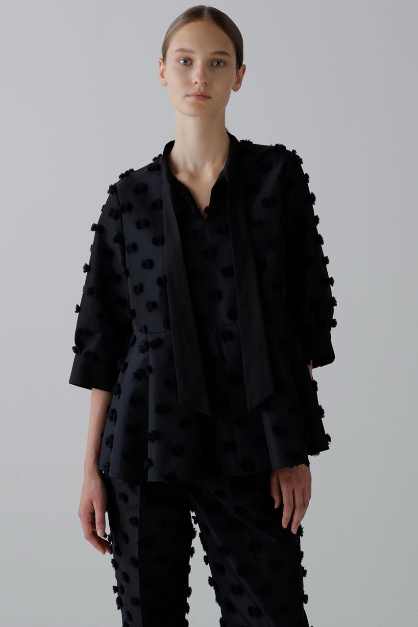 【アドーア/ADORE】のラビットテールジャガードブラウス 人気、トレンドファッション・服の通販 founy(ファニー) 　ファッション　Fashion　レディースファッション　Fashion for Women　トップス・カットソー　Cut & Sew Tops　シャツ・ブラウス・オフィスカジュアル　Elegant Blouses & Button-Ups　シャンブレー　Chambray, Denim-Like Fabric　ショート　Short, Short Length　ジャカード／ジャガード　Jacquard, Woven Pattern　スリーブ　Sleeve, Long Sleeve / Short Sleeve　タフタ　Taffeta, Structured Fabric　フェミニン　Feminine, Girly　ペプラム　Peplum, Flared Hem　モチーフ　Motif, Design Theme　other-2|ID: prp329100004630138 ipo3291000000035753160