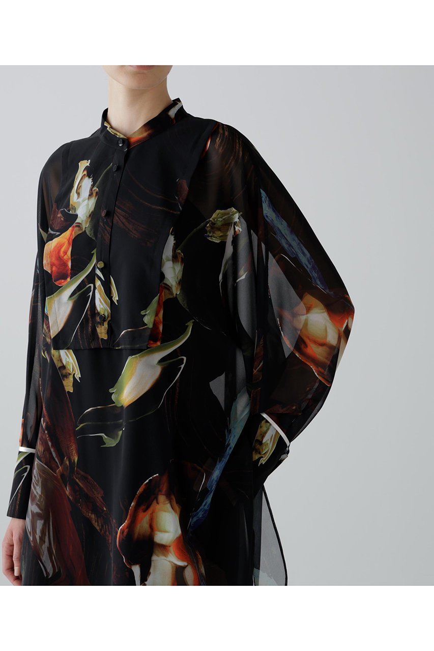 【アドーア/ADORE】のメルティングプリントブラウス 人気、トレンドファッション・服の通販 founy(ファニー) 　ファッション　Fashion　レディースファッション　Fashion for Women　トップス・カットソー　Cut & Sew Tops　シャツ・ブラウス・オフィスカジュアル　Elegant Blouses & Button-Ups　シフォン　Chiffon, Lightweight Fabric　スリット　Slit, Slit Detail　スリーブ　Sleeve, Long Sleeve / Short Sleeve　フラット　Flat, Flat Shoes　プリント　Print, Printed Pattern　モチーフ　Motif, Design Theme　ロング　Long, Long-Length　新作・新入荷　New Arrivals / New In　長袖　Long Sleeve, Full Sleeve　other-8|ID: prp329100004630141 ipo3291000000033299539