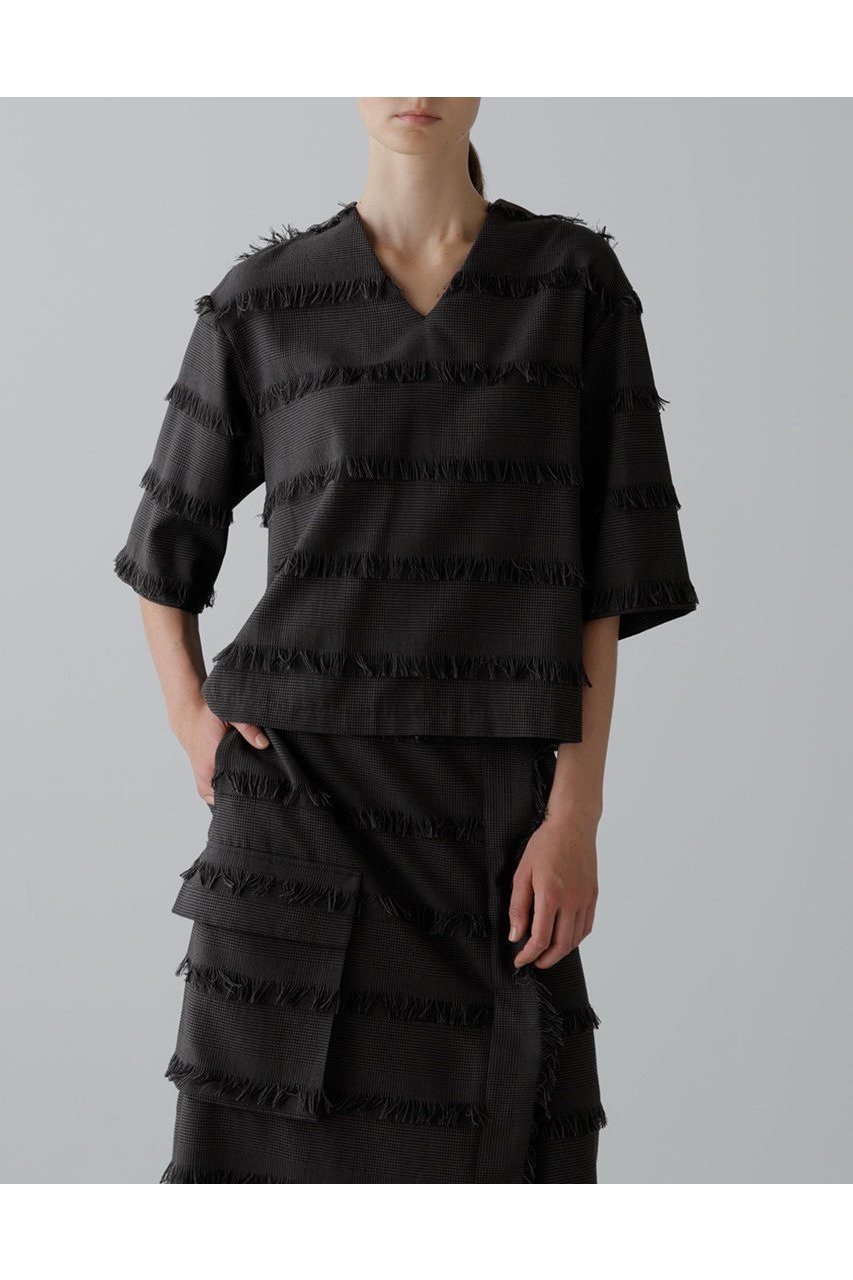 【アドーア/ADORE】のフリンジチェックブラウス 人気、トレンドファッション・服の通販 founy(ファニー) 　ファッション　Fashion　レディースファッション　Fashion for Women　トップス・カットソー　Cut & Sew Tops　シャツ・ブラウス・オフィスカジュアル　Elegant Blouses & Button-Ups　ショート　Short, Short Length　ジャカード／ジャガード　Jacquard, Woven Pattern　スリット　Slit, Slit Detail　スリーブ　Sleeve, Long Sleeve / Short Sleeve　セットアップ　Set-Up, Coordinated Outfit　チェック　Check, Plaid, Tartan　フリンジ　Fringe, Tassel　ボーダー　Border, Stripe　新作・新入荷　New Arrivals / New In　other-2|ID: prp329100004630142 ipo3291000000033299542