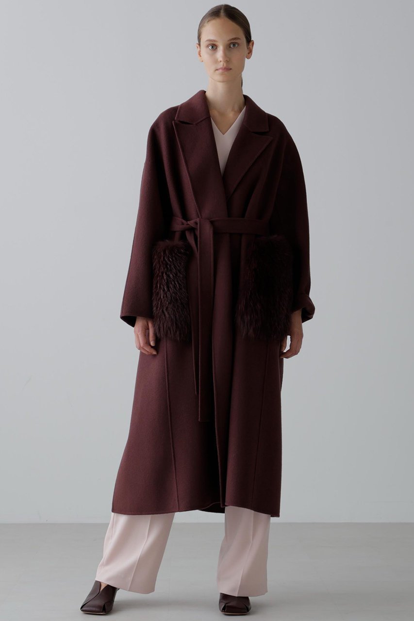 【アドーア/ADORE】のソリッドウールリバーコート 人気、トレンドファッション・服の通販 founy(ファニー) 　ファッション　Fashion　レディースファッション　Fashion for Women　アウター　Coat / Outerwear Collection　コート・ロングコート・ピーコート　Long Coats, Peacoats & More　ガウン　Gown, Robe　ダブル　Double, Double-Breasted　フェイス　Face, Facial Design　フォックス　Fox, Fox Fur　ポケット　Pocket, Pocket Detail　リアル　Real, Realistic　リバーシブル　Reversible, Two-Sided　ロング　Long, Long-Length　定番　Standard, Basic Item　other-3|ID: prp329100004630154 ipo3291000000033853028