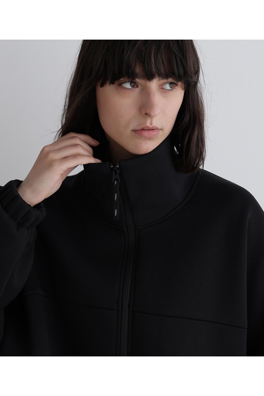 【ル フィル/LE PHIL】の《LE PHIL SPORTS》テックダンボールスタンドカラーブルゾン 人気、トレンドファッション・服の通販 founy(ファニー) 　ファッション　Fashion　レディースファッション　Fashion for Women　アウター　Coat / Outerwear Collection　レディースジャケット・軽アウター　Jackets　ブルゾンジャケット・スポーティアウター　Blouson Jackets　ギャザー　Gathered, Ruffled　ジャケット　Jacket, Outerwear　スポーティ　Sporty, Casual Athletic　ビッグ　Big, Oversized　フォルム　Silhouette, Form　ブルゾン　Blouson, Bomber Jacket　レイン　Rain, Rainproof　ワイド　Wide, Wide Fit　軽量　Lightweight, Ultra Light　other-7|ID: prp329100004630158 ipo3291000000033299676
